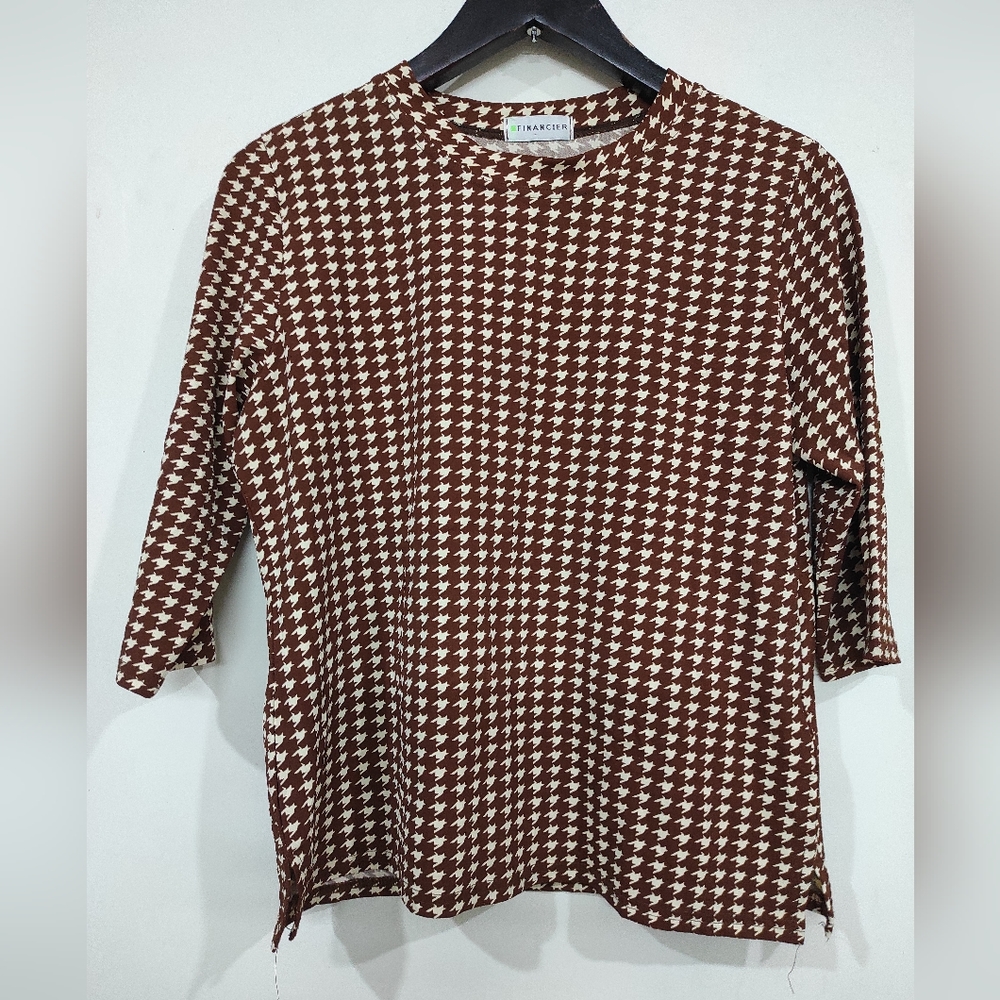 Brown 3/4th Sleeve top 🤎 - Picture 2 of 15